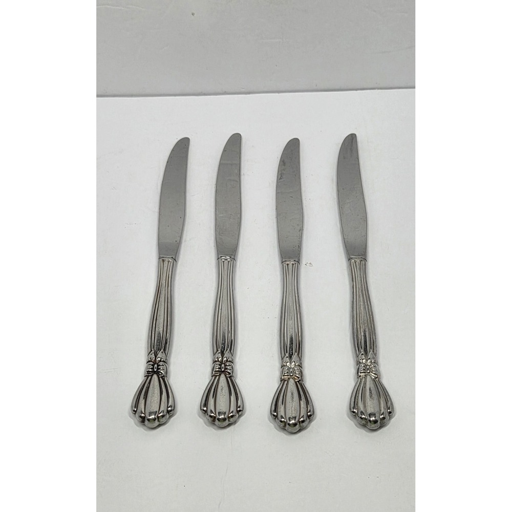 Oneida Deluxe Alexis Dinner Knives Set of 4 Stainless Steel Flatware 9"